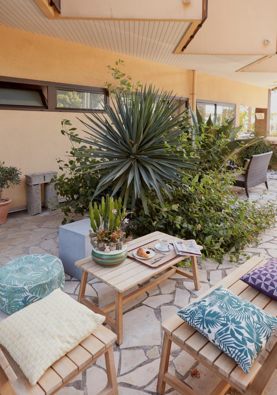 Hotell Le Collier Antibes